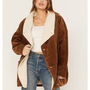 Wrangler Sherpa lined corduroy ranch coat / small (oversized)